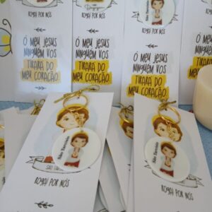 LEMBRANCINHA CHAVEIRO COROINHA